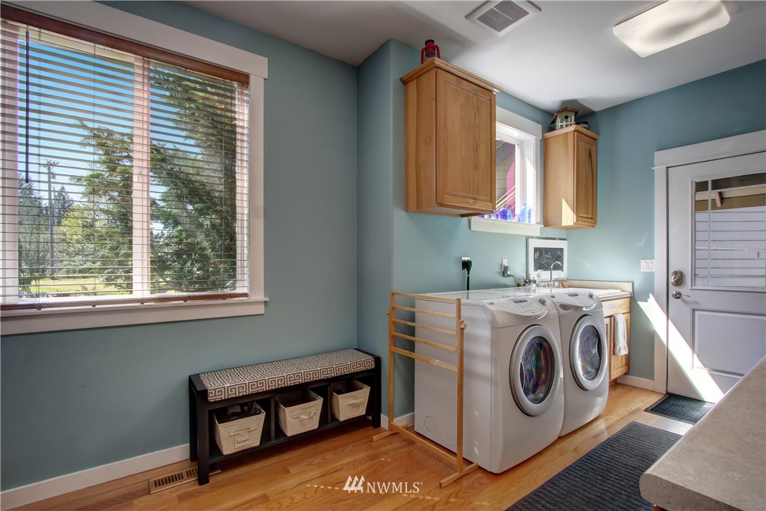 14317 Jordan Road Arlington, WA 98223 - Photo 9 of 24 Gallery Image 9