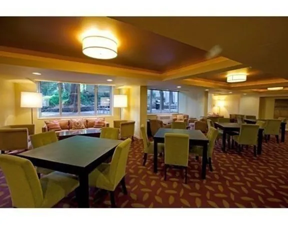$3,200 | 77 Pond Avenue, Unit 1409, Brookline, MA 02445