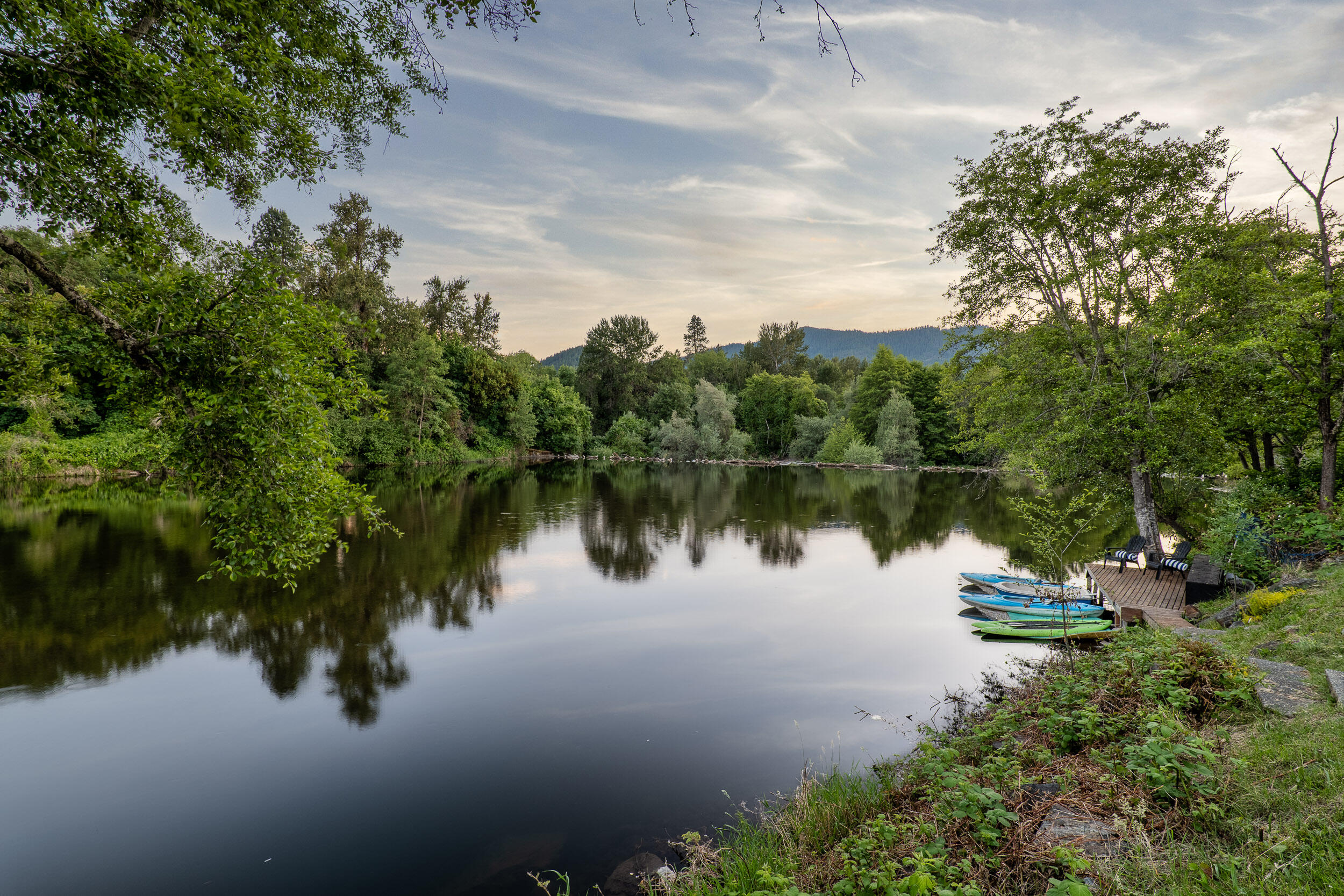 8442 New Hope Road Grants Pass, OR 97527 - Photo 57 of 84 Riverside at Twilight looking Southwest