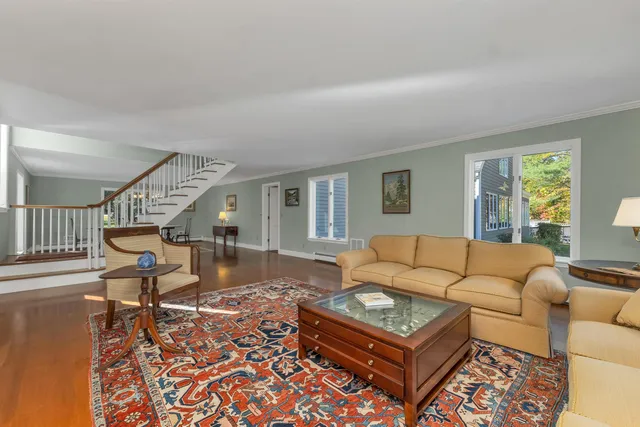 $995,000 | 427 North Main Street, Wolfeboro, NH 03894