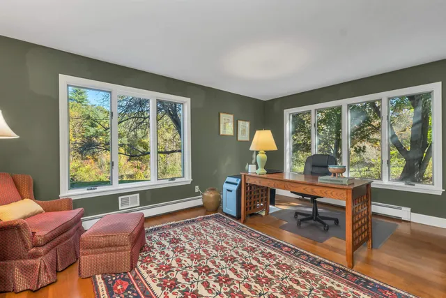 $995,000 | 427 North Main Street, Wolfeboro, NH 03894