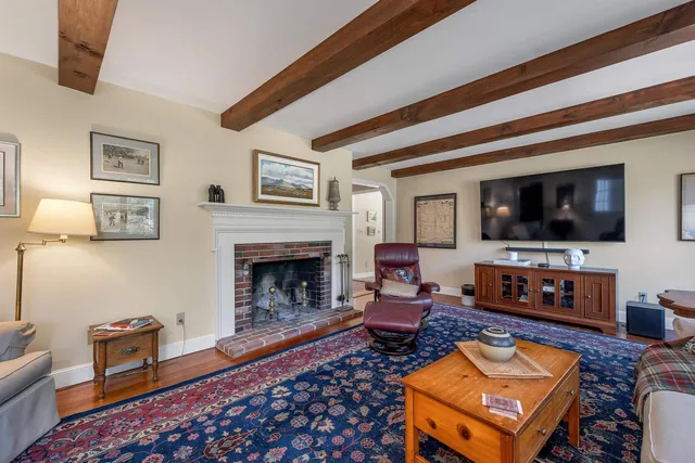 $995,000 | 427 North Main Street, Wolfeboro, NH 03894