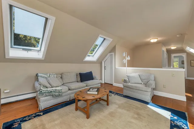 $995,000 | 427 North Main Street, Wolfeboro, NH 03894