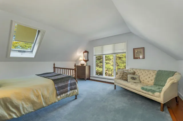 $995,000 | 427 North Main Street, Wolfeboro, NH 03894