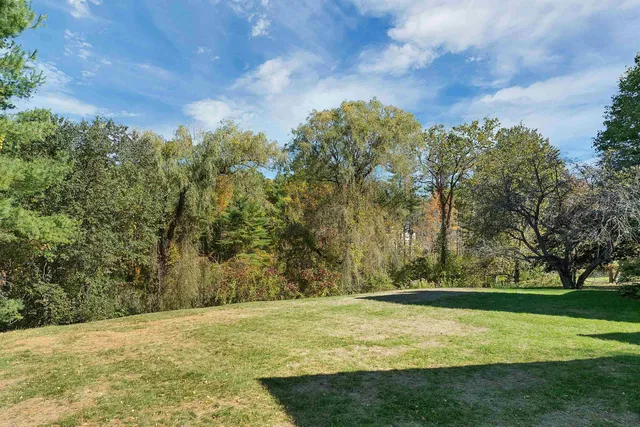 $995,000 | 427 North Main Street, Wolfeboro, NH 03894