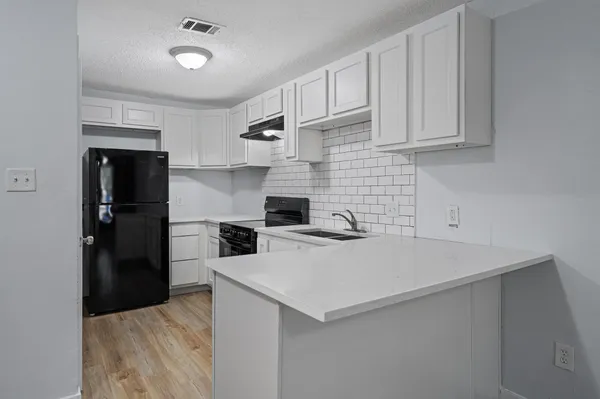 $1,099 | 520 Lenora Drive, Unit A, Taylor, TX 76574