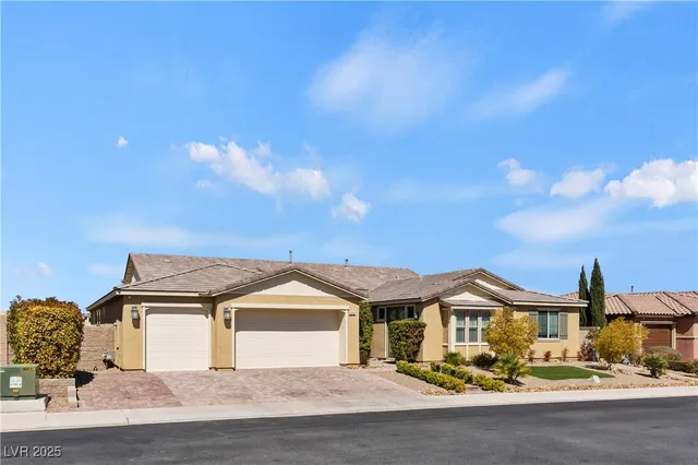 $1,099,000 | 9240 Northfield Park Court, Las Vegas, NV 89148