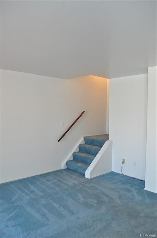 12631 Ronda Drive Southgate, MI 48195 - Photo 5 of 28