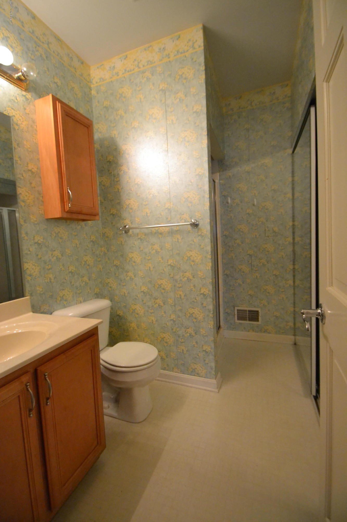 3116 Hendon Road Louisville, KY 40220 - Photo 12 of 41 DSC_0439
