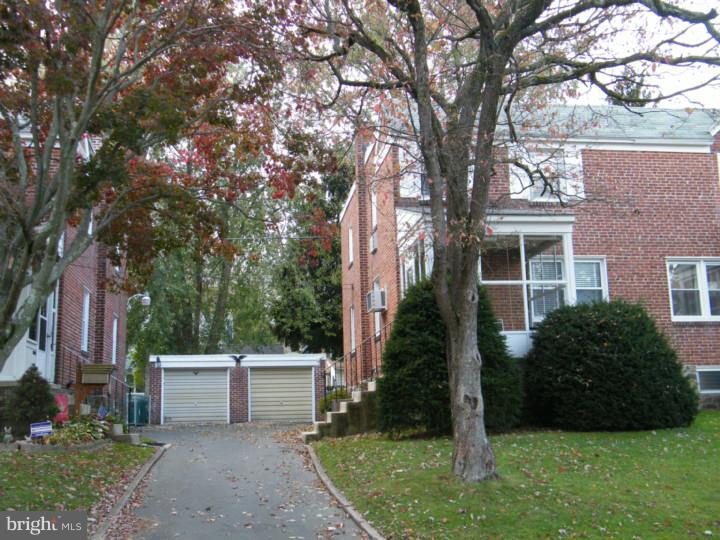 248 East Avon Road Brookhaven, PA 19015 - Photo 3 of 21 Gallery Image 3