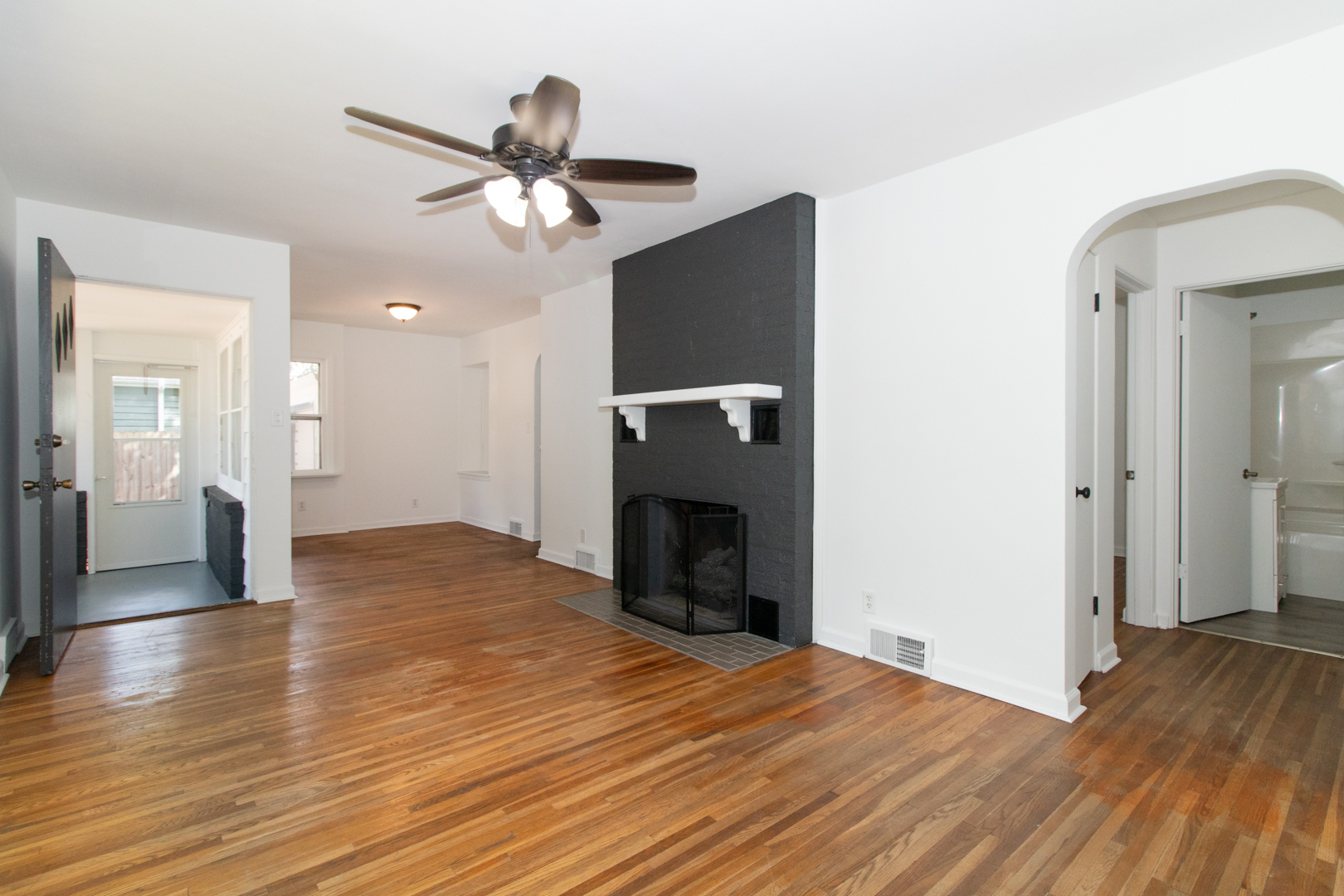 16 University Court Normal, IL 61761 - Photo 10 of 46 Gallery Image 10