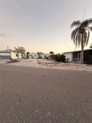 $175,000 | 2208 Pennsylvania Avenue, Bradenton, FL 34207