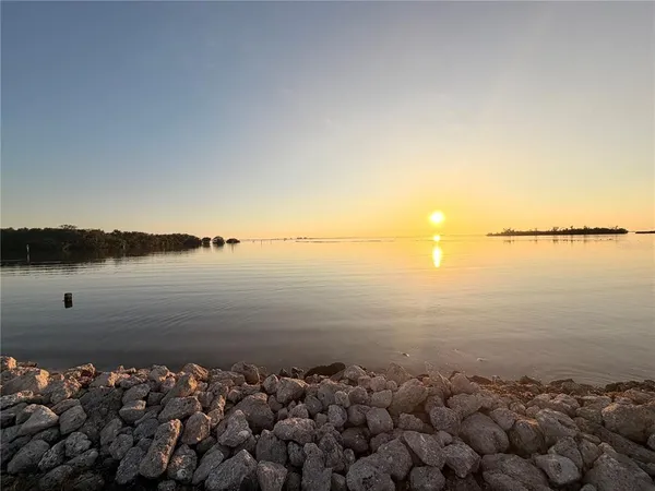 a view of lake view