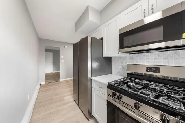 $229,000 | 47B Gramercy Gardens Place, Unit B, Middlesex, NJ 08846