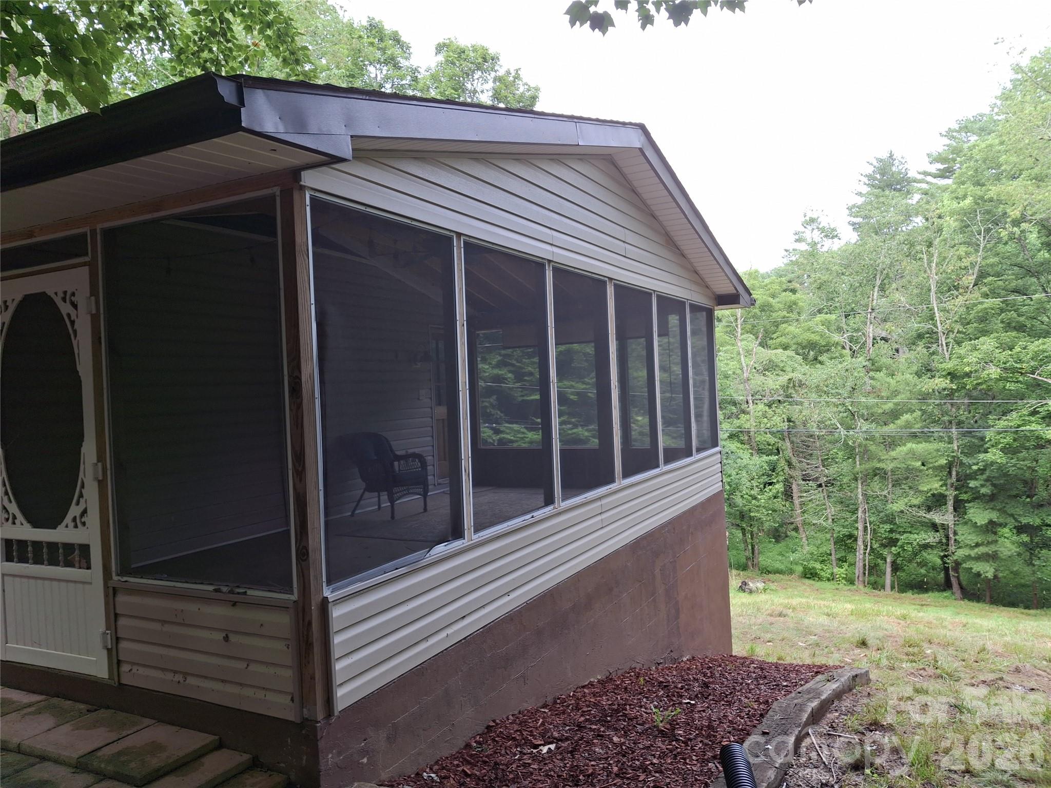 232 Tilson Street Mars Hill, NC 28754 - Photo 4 of 22