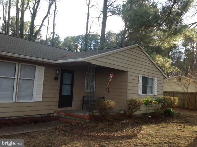 108 Maple Avenue Cambridge, MD 21613 - Photo 4 of 20 Exterior (Front)