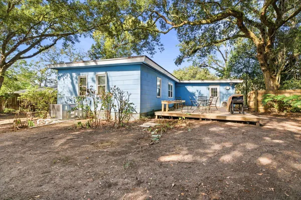 $229,500 | 1815 Jackson Bluff Road, Tallahassee, FL 32304