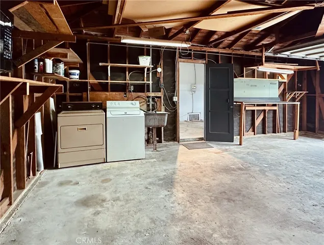 $1,799,999 | 12961 Panama Street, Los Angeles, CA 90066