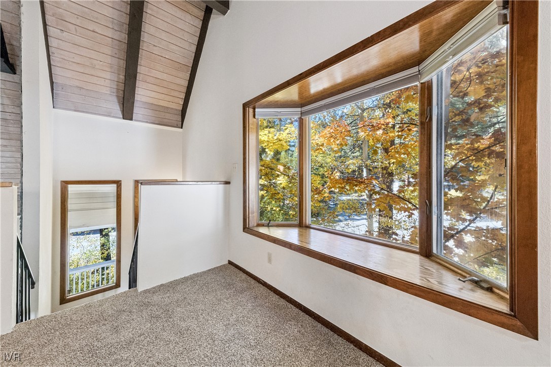 908 Harold Drive, Unit 23 Incline Village, NV 89451 - Photo 22 of 44 a view of hallway with windows