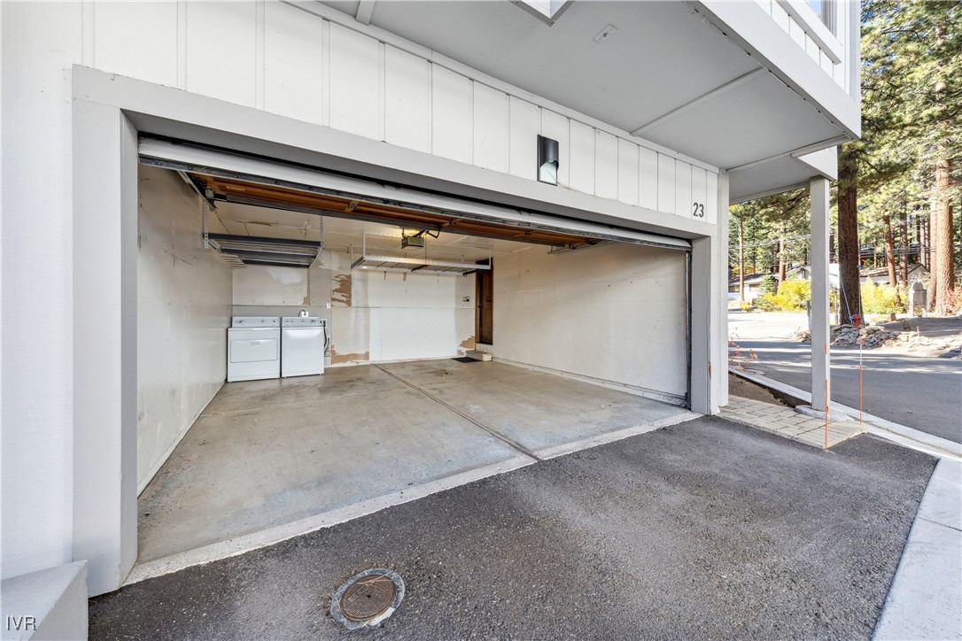 908 Harold Drive, Unit 23 Incline Village, NV 89451 - Photo 36 of 44 a view of a garage