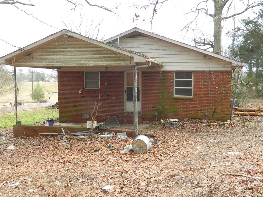 10183 Richard Sandy Road Oakboro, NC 28129 - Photo 9 of 19 Gallery Image 9