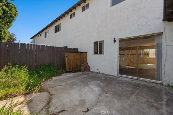 $2,795 | 654 Ohio Avenue, Unit 2, Long Beach, CA 90814