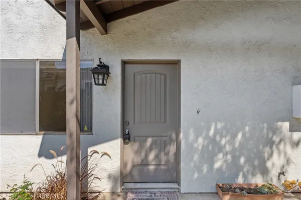 $2,795 | 654 Ohio Avenue, Unit 2, Long Beach, CA 90814