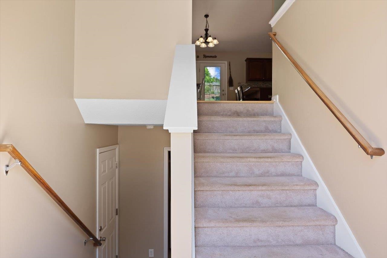 806 Ritchie Boulevard Staunton, VA 24401 - Photo 3 of 49 Gallery Image 3