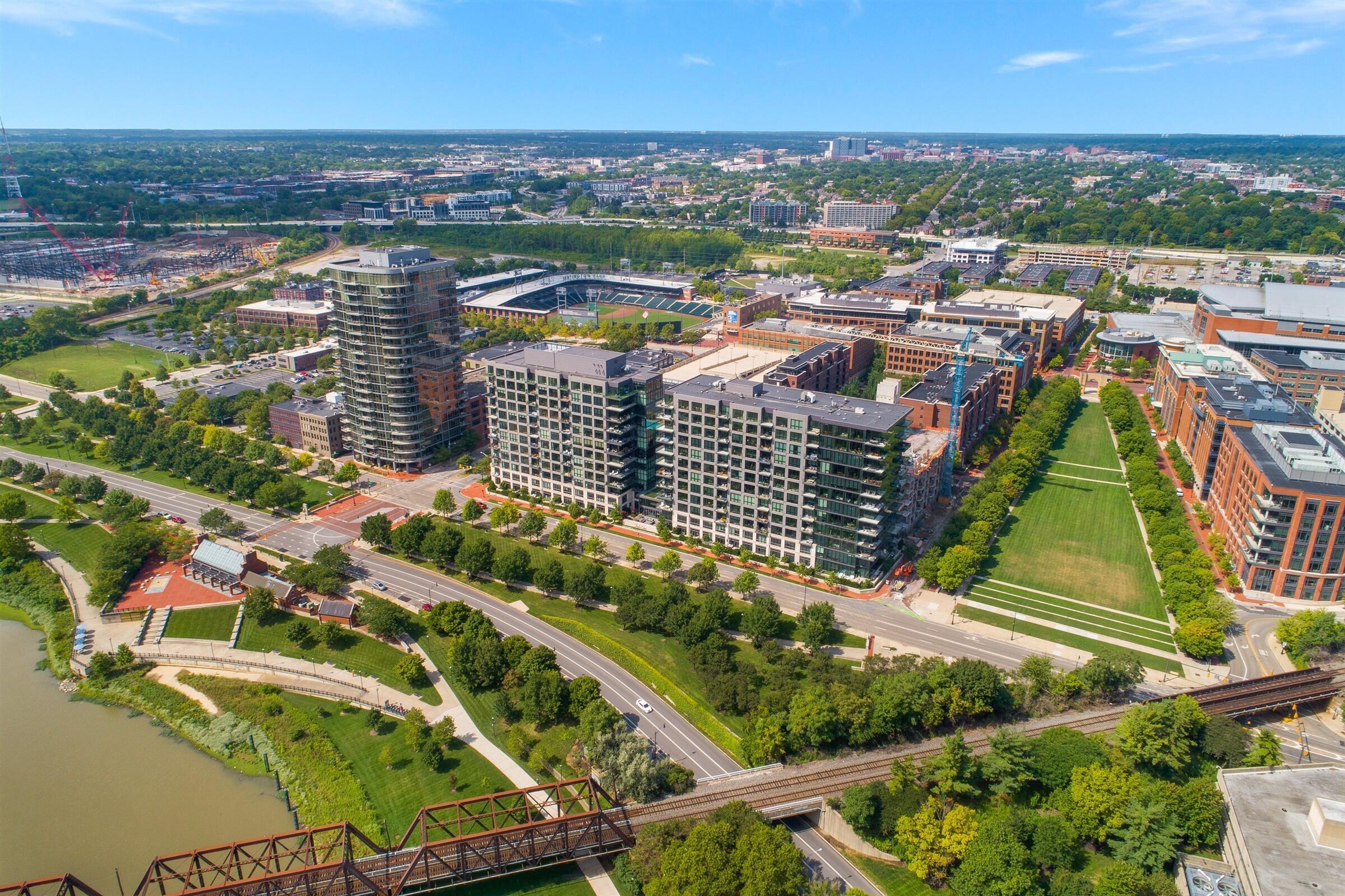 250 West Spring Street, Unit 723 Columbus, OH 43215 - Photo 5 of 41 Aerial