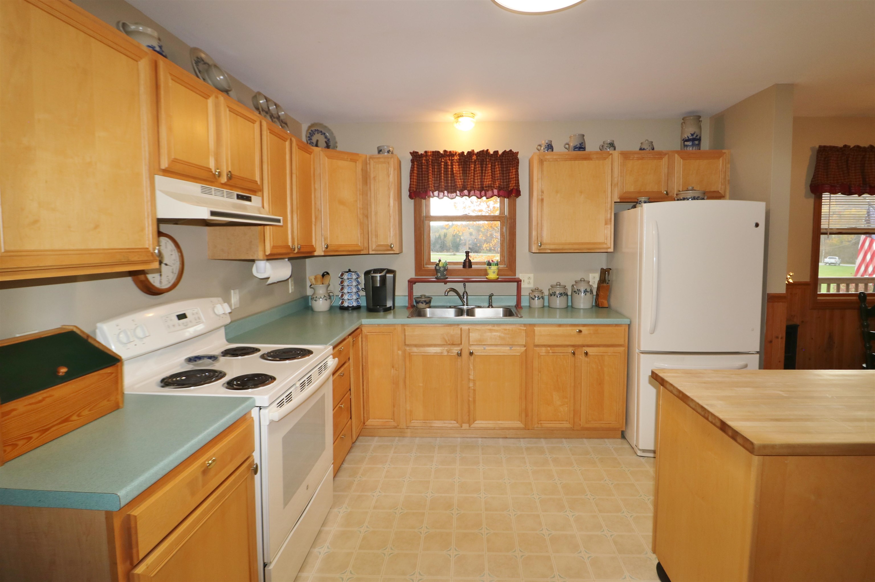 1410 East Of River Road Dummer, NH 03588 - Photo 3 of 24