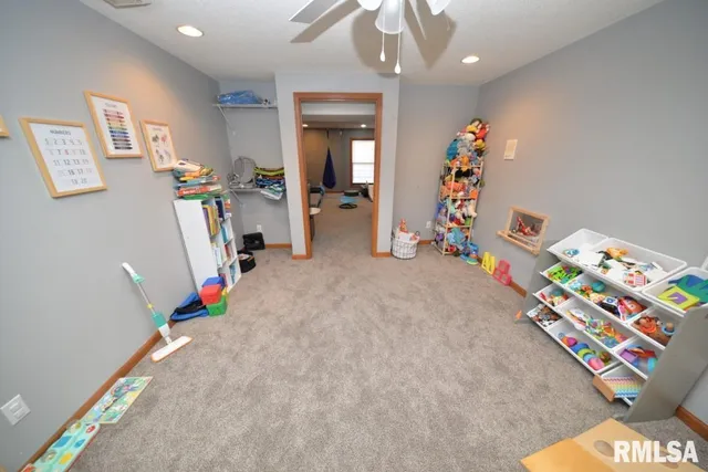 $415,000 | 501 Cardinal Drive, Mount Vernon, IL 62864