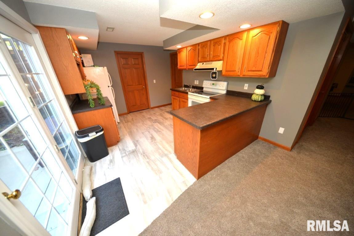 501 Cardinal Drive Mount Vernon, IL 62864 - Photo 38 of 57