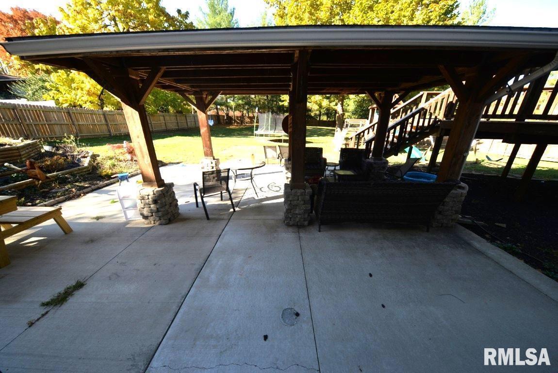 501 Cardinal Drive Mount Vernon, IL 62864 - Photo 42 of 57 a view of outdoor seating