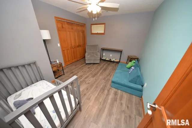 $415,000 | 501 Cardinal Drive, Mount Vernon, IL 62864