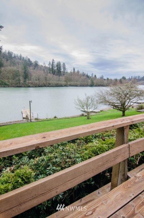 139 Lake Road Silver Creek, WA 98585 - Photo 12 of 25 Gallery Image 12