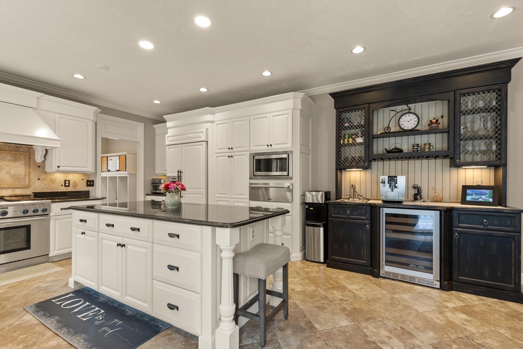 39 Connelly Hill Road Hopkinton, MA 01748 - Photo 13 of 42 Gallery Image 13