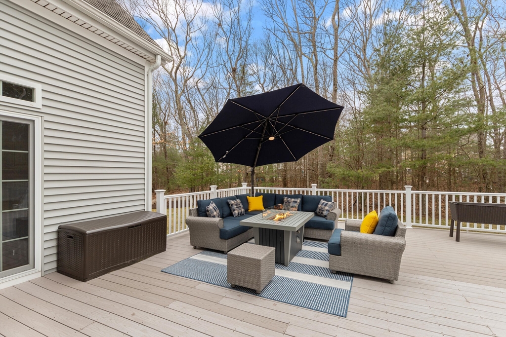 39 Connelly Hill Road Hopkinton, MA 01748 - Photo 19 of 42 Gallery Image 19