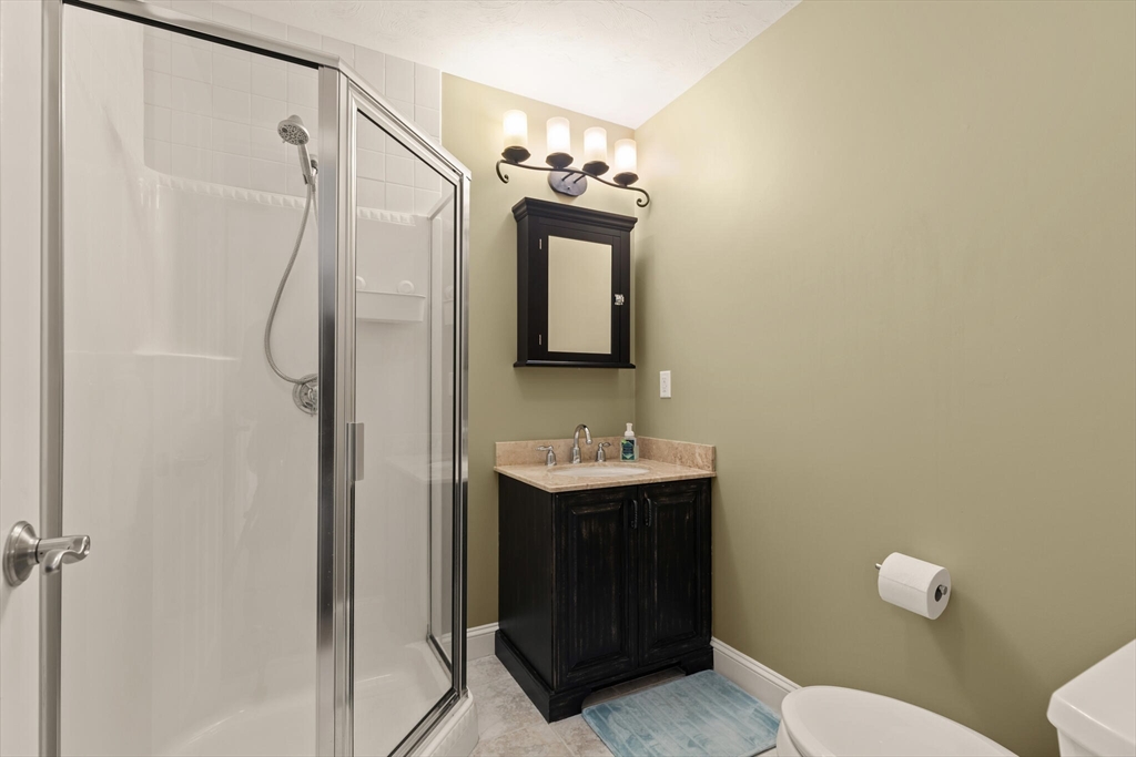 39 Connelly Hill Road Hopkinton, MA 01748 - Photo 33 of 42 Gallery Image 33