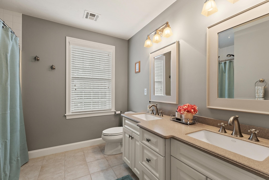 39 Connelly Hill Road Hopkinton, MA 01748 - Photo 35 of 42 Gallery Image 35