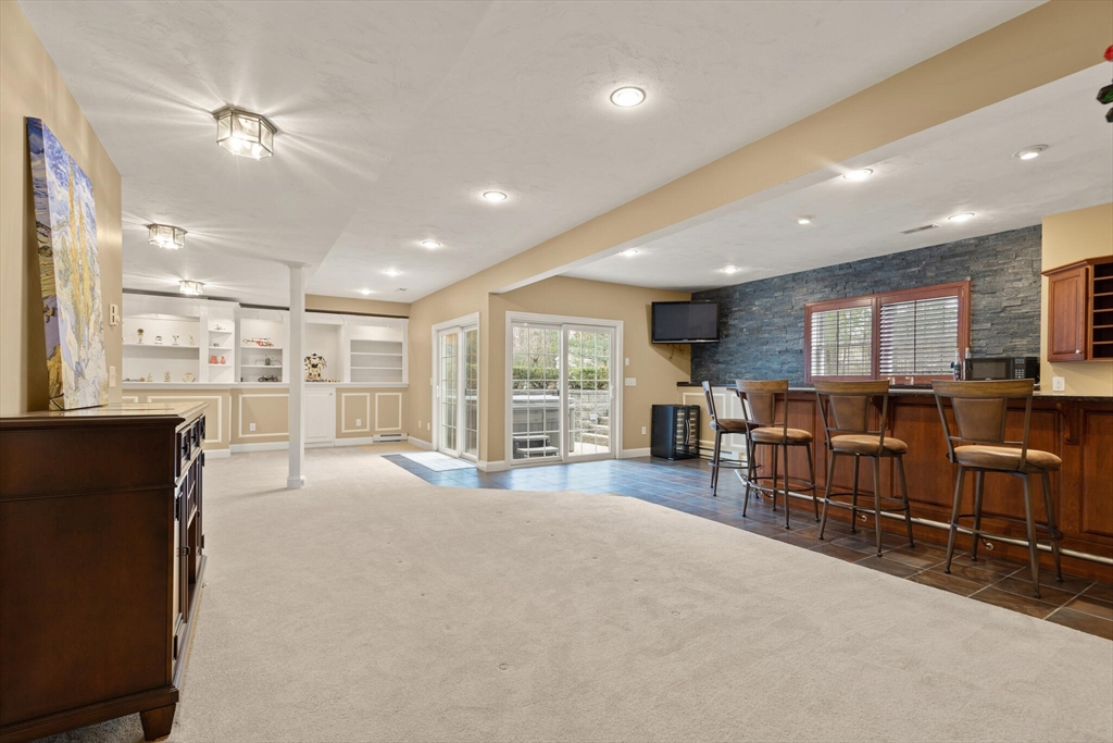 39 Connelly Hill Road Hopkinton, MA 01748 - Photo 37 of 42 Gallery Image 37