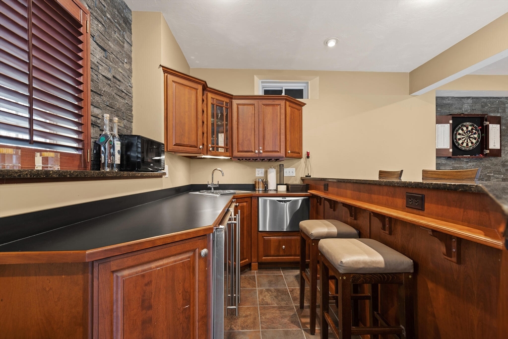 39 Connelly Hill Road Hopkinton, MA 01748 - Photo 38 of 42 Gallery Image 38