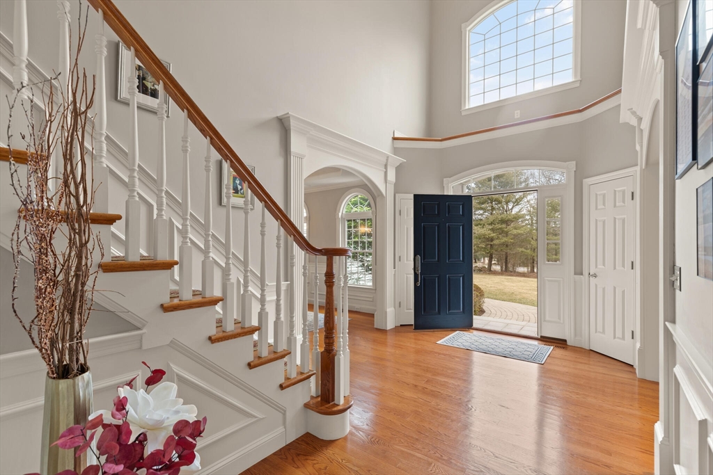 39 Connelly Hill Road Hopkinton, MA 01748 - Photo 6 of 42 Gallery Image 6
