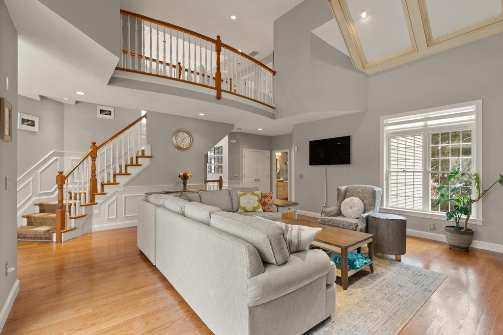 39 Connelly Hill Road Hopkinton, MA 01748 - Photo 10 of 42 Gallery Image 10