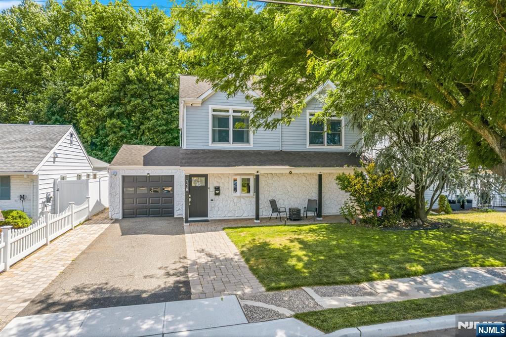 118 Howard Avenue Rochelle Park, NJ 07662 - Photo 2 of 32