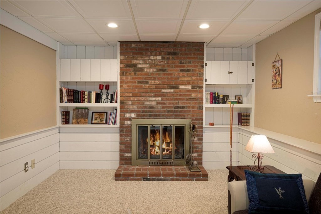 32 Valentine Road Northborough, MA 01532 - Photo 24 of 33 Gallery Image 24