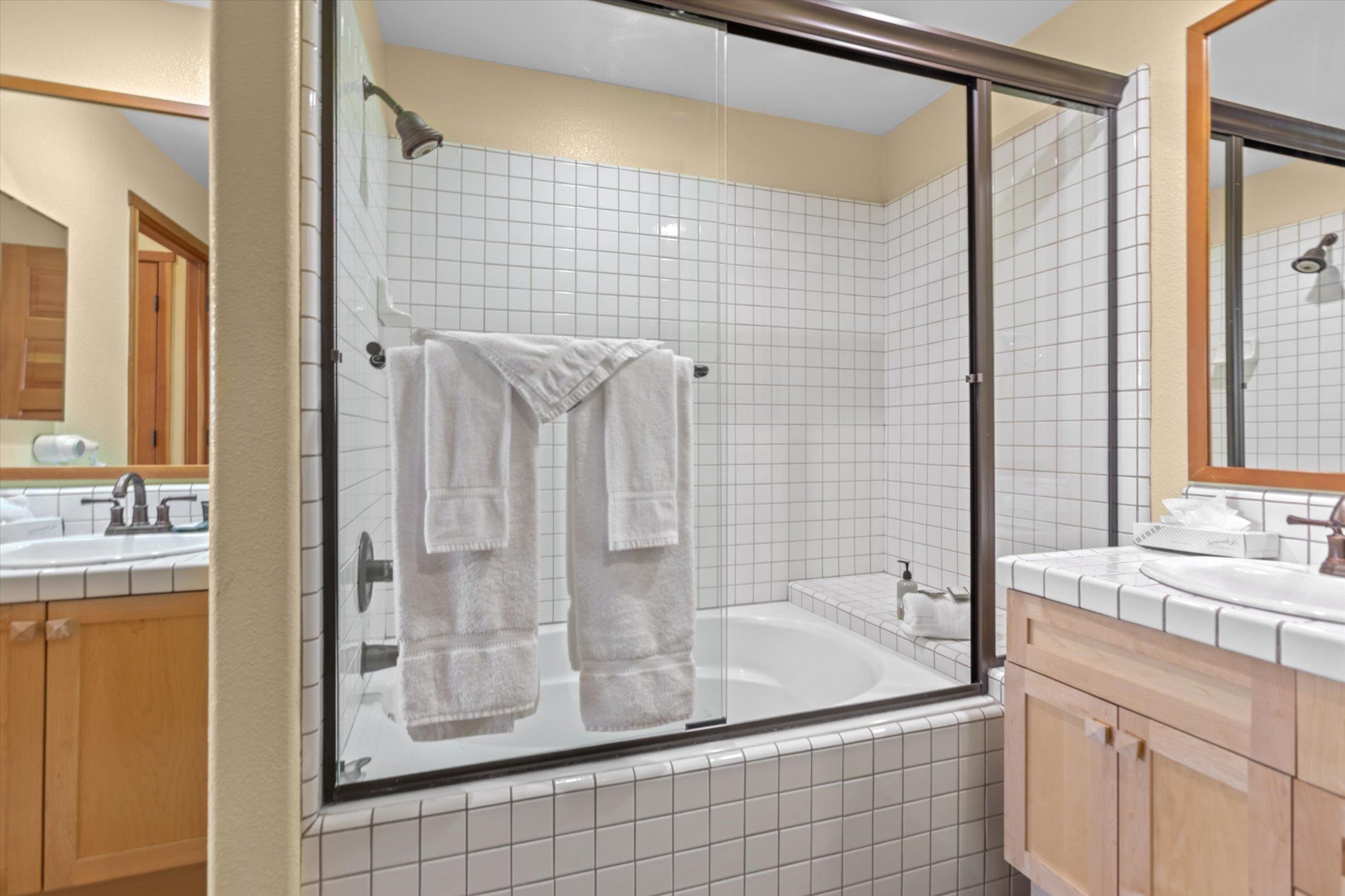 201 Shirley Cyn Road, Unit 714 Olympic Valley, CA 96146 - Photo 11 of 27