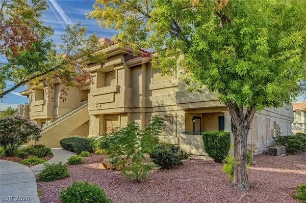 $235,000 | 322 Sunward Drive, Unit 322, Henderson, NV 89014