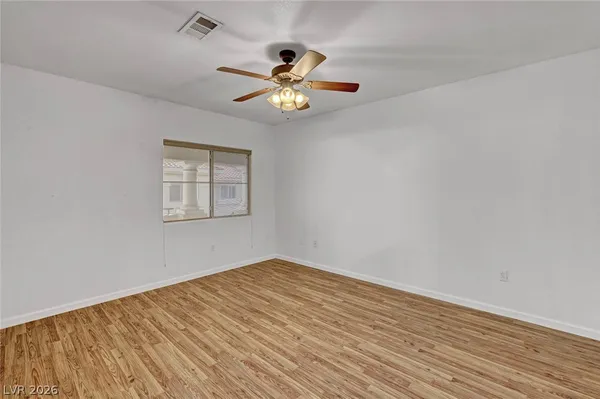 $235,000 | 322 Sunward Drive, Unit 322, Henderson, NV 89014