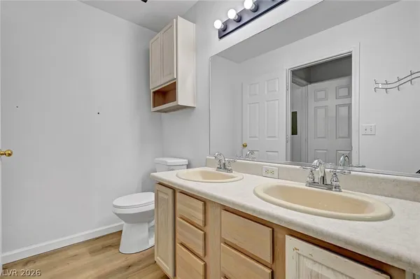 $235,000 | 322 Sunward Drive, Unit 322, Henderson, NV 89014