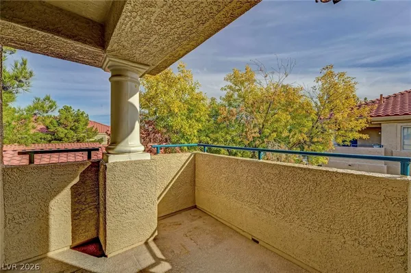 $235,000 | 322 Sunward Drive, Unit 322, Henderson, NV 89014